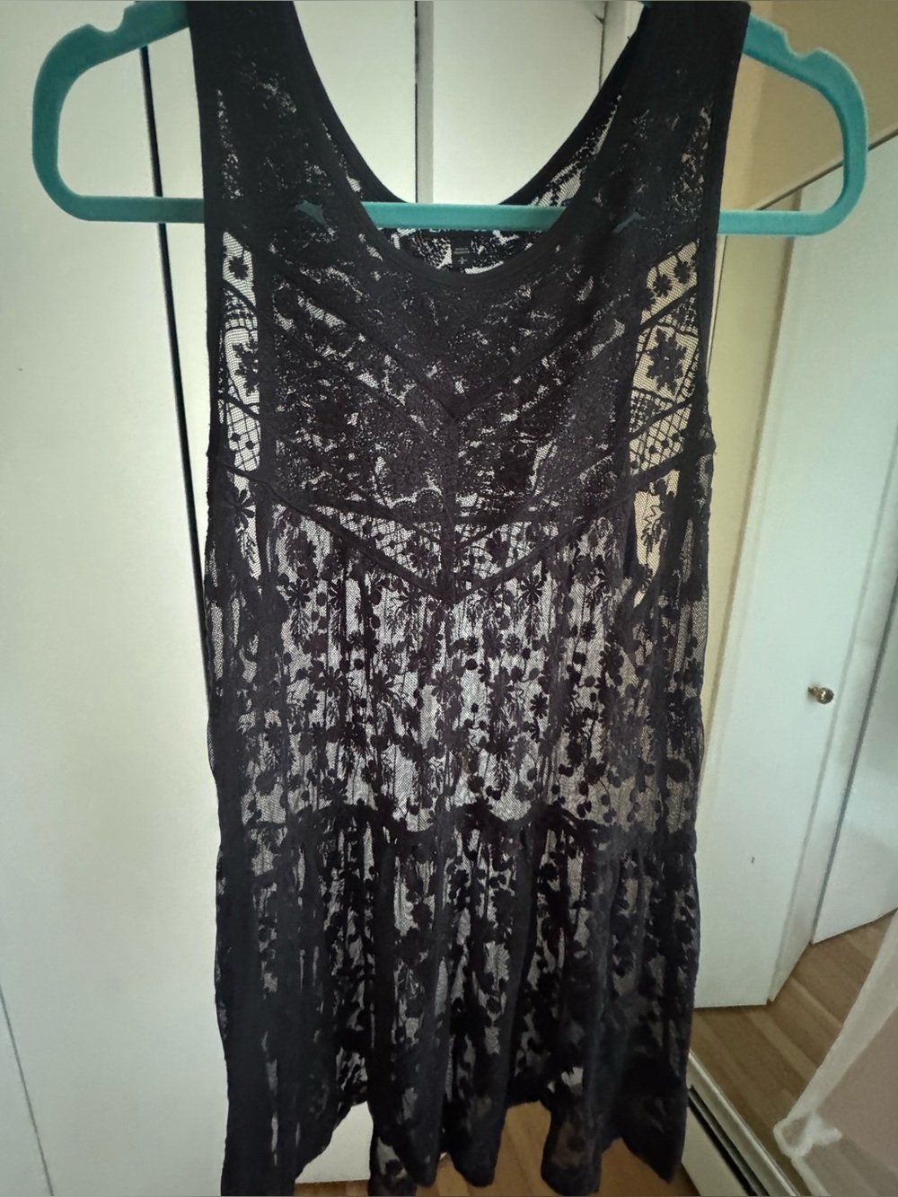 EXPRESS Lace Overlay Sheer Tank Top black sz small babydoll style NWOT